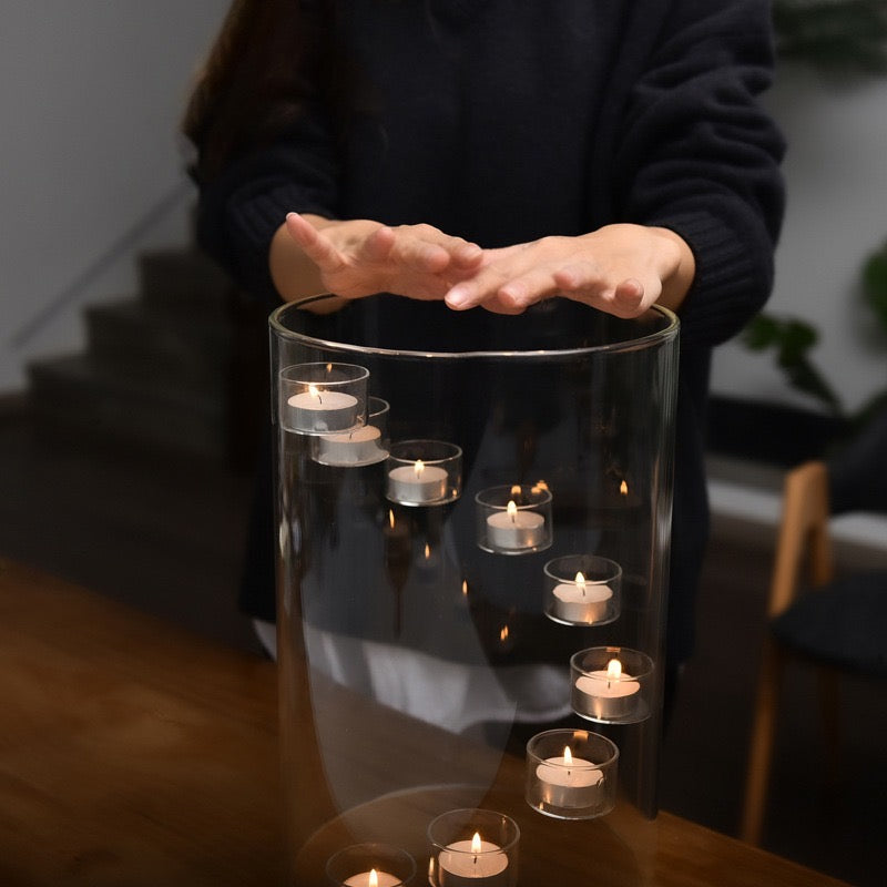 Glaslykta med spiralformade ljushållare – Aurora