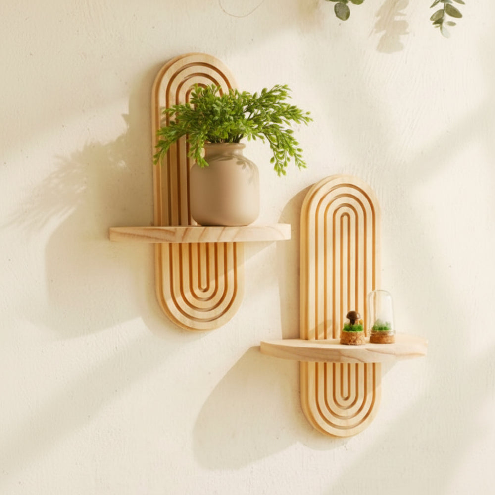 Vägghylla i trä med 1 hyllplan – regnbågsdesign