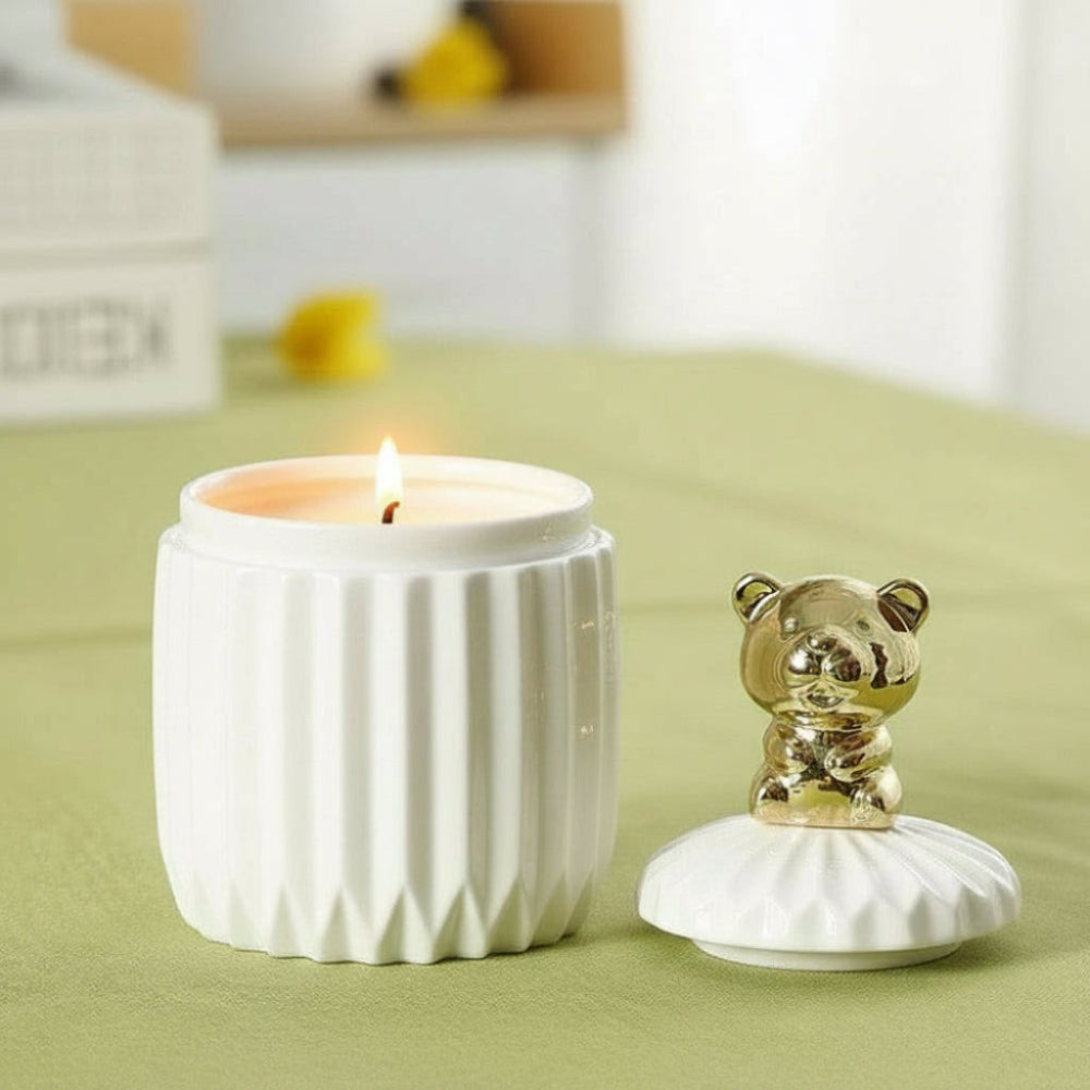 Keramisk ljushållare med guldfärgad detalj - Peak