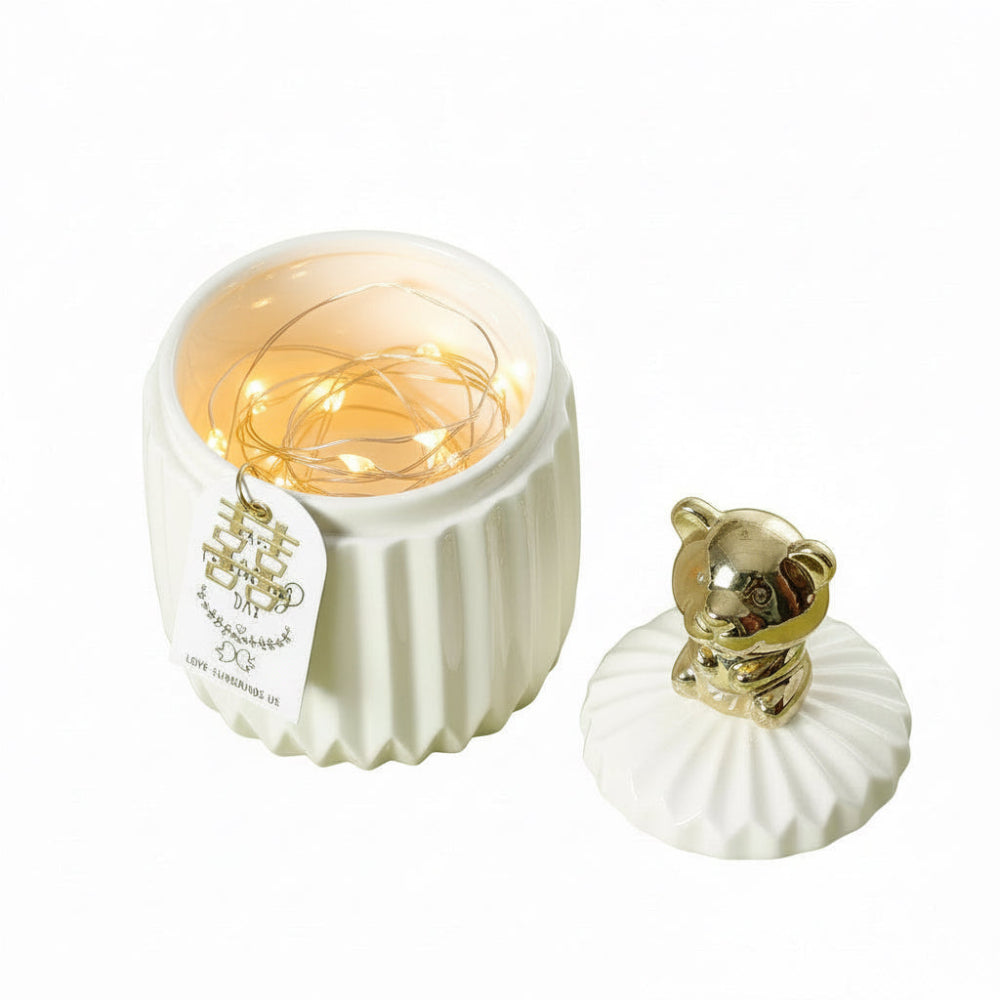 Keramisk ljushållare med guldfärgad detalj - Peak