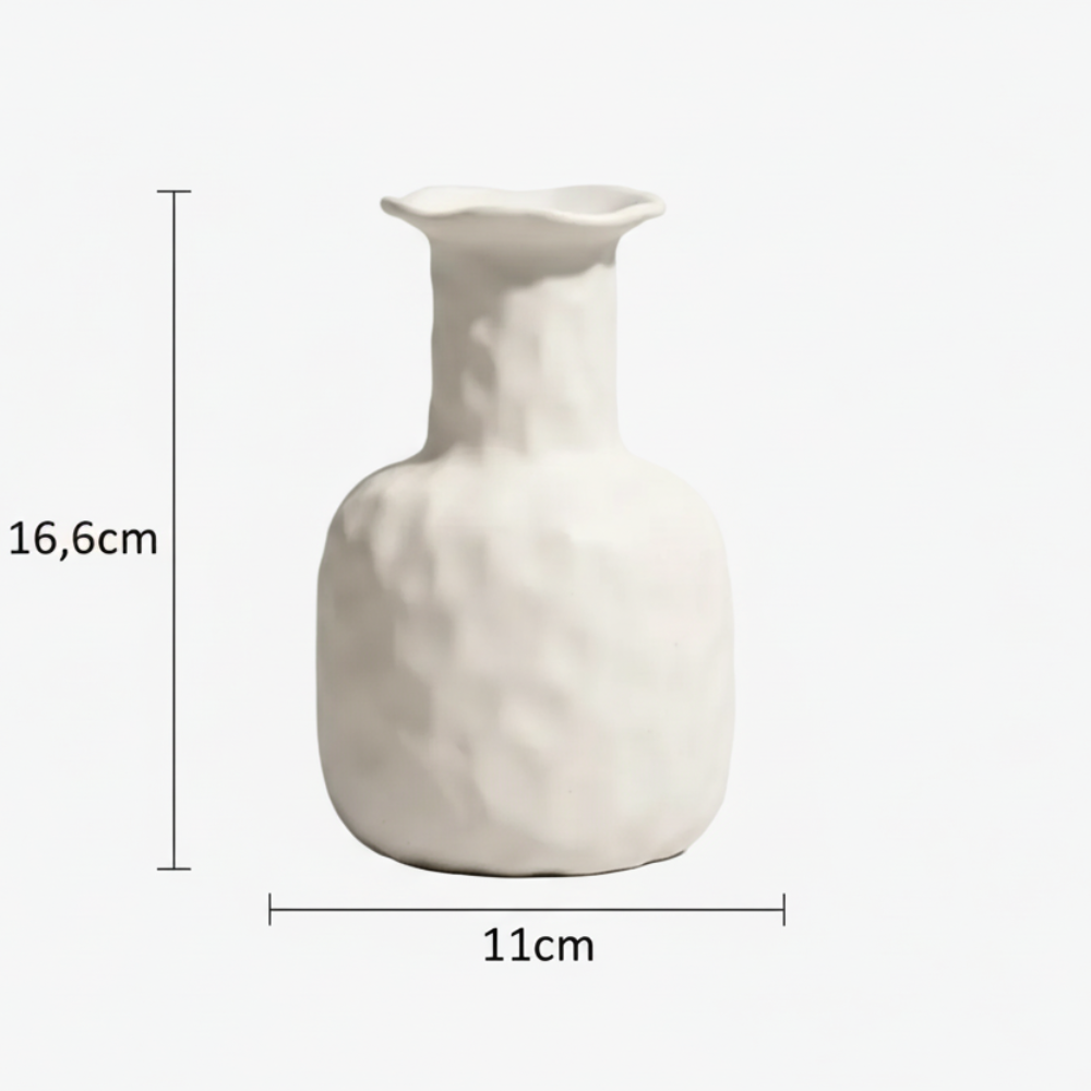 keramikvas ivory med mått 16.5 cm öppning 11 cm